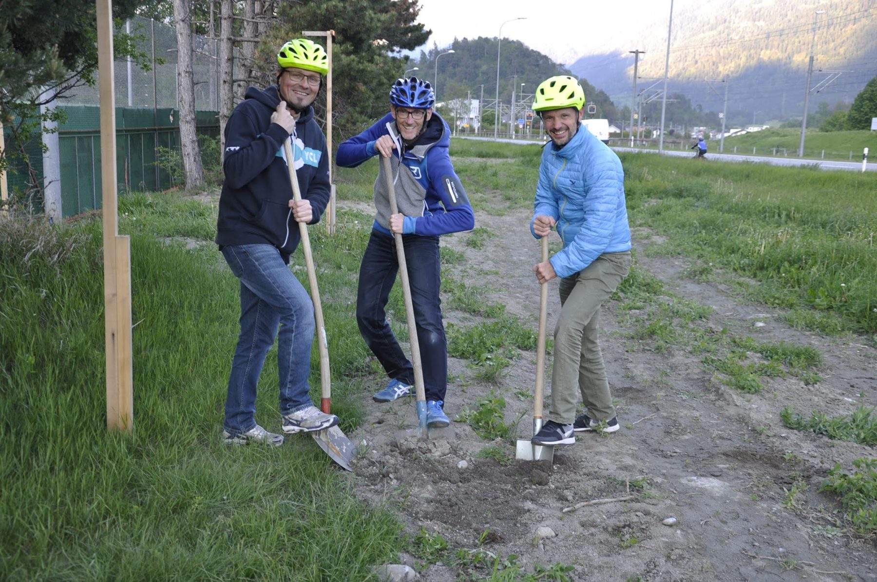 Spatenstich zum Pumptrack Amedes