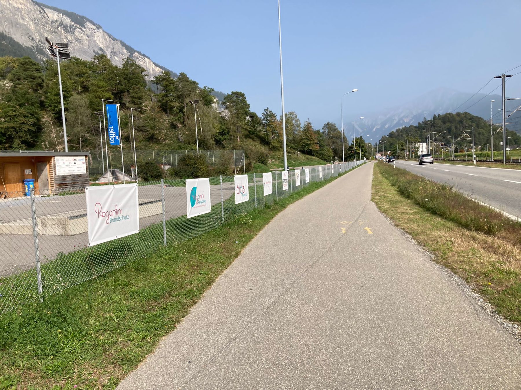 Clubhaus und Pumptrack der Amedes Trail Hunters in Domat/Ems